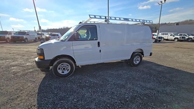 new 2025 GMC Savana 3500 car, priced at $48,610