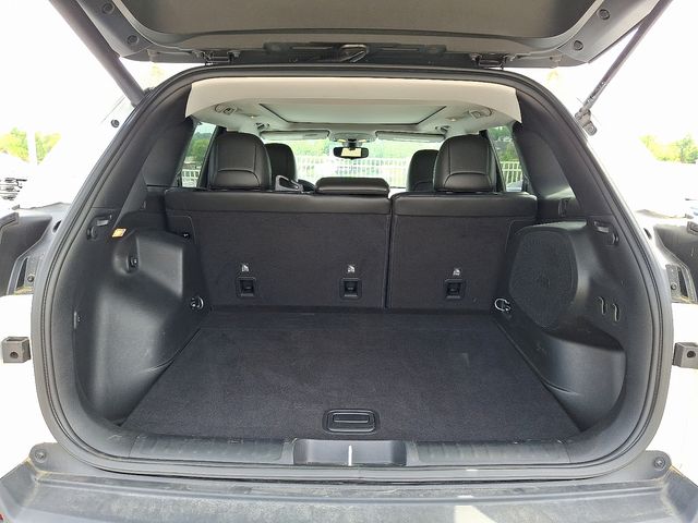 used 2019 Jeep Cherokee car, priced at $22,933
