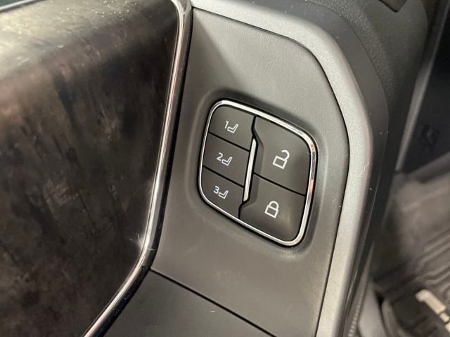 used 2021 Ford F-150 car, priced at $35,500