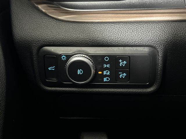 used 2021 Ford Explorer car, priced at $25,500