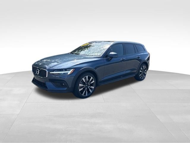 used 2021 Volvo V60 Cross Country car, priced at $27,499