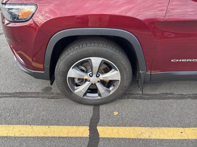 used 2019 Jeep Cherokee car, priced at $17,299