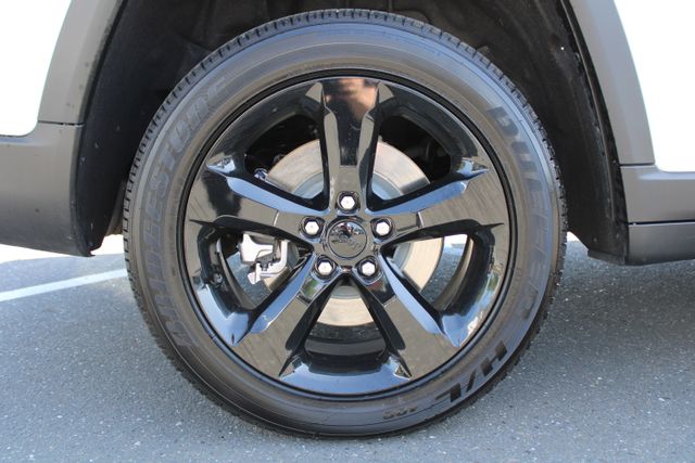 used 2024 Jeep Grand Cherokee L car, priced at $37,888