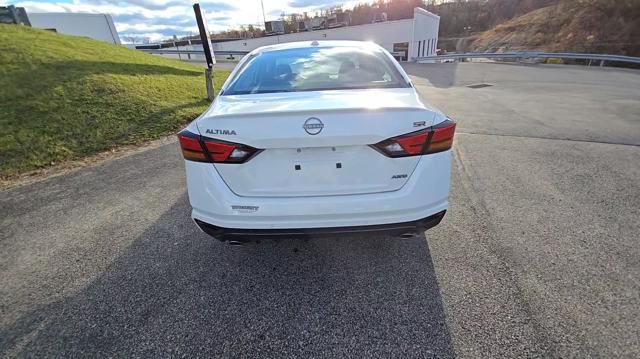 new 2025 Nissan Altima car, priced at $32,590