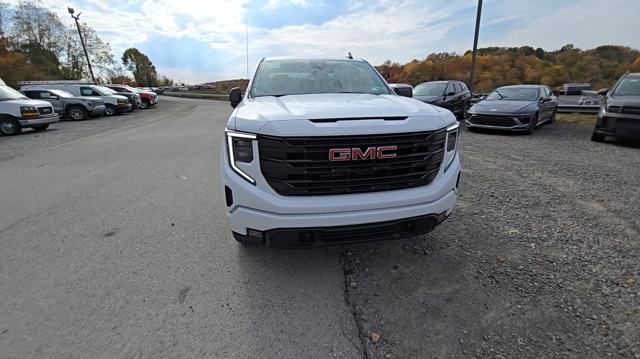 new 2025 GMC Sierra 1500 car, priced at $52,090