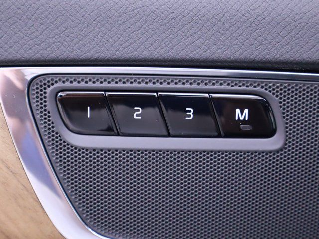 new 2025 Volvo XC90 Plug-In Hybrid car, priced at $72,153