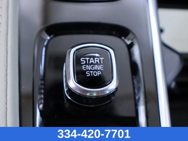 new 2025 Volvo XC90 car, priced at $59,577