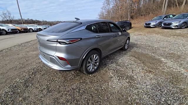 new 2025 Buick Envista car, priced at $30,635