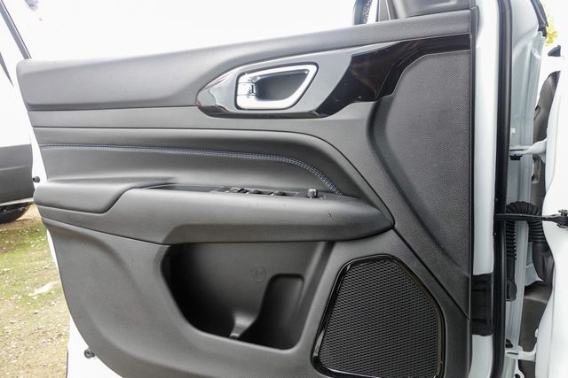 new 2026 Jeep Compass car, priced at $30,780