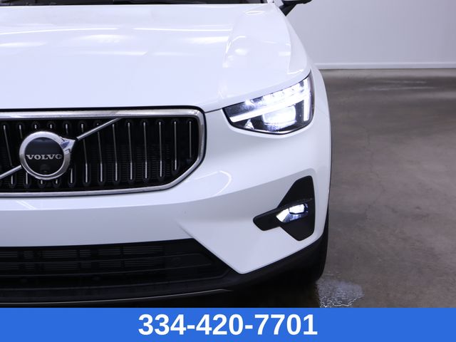 new 2025 Volvo XC40 car, priced at $49,015