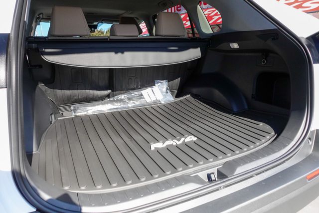 new 2025 Toyota RAV4 car