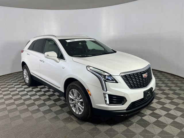 new 2025 Cadillac XT5 car