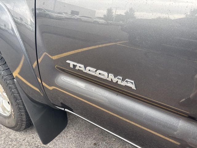 used 2015 Toyota Tacoma car, priced at $25,289
