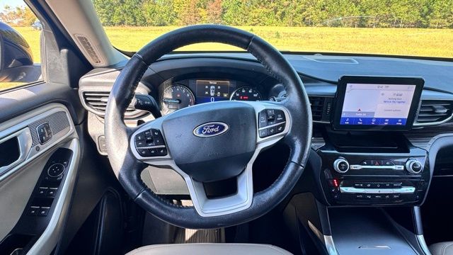 used 2021 Ford Explorer car, priced at $25,000