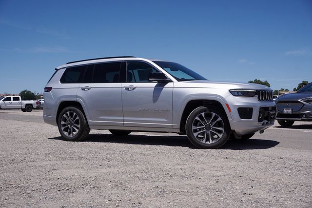 new 2024 Jeep Grand Cherokee L car, priced at $51,385