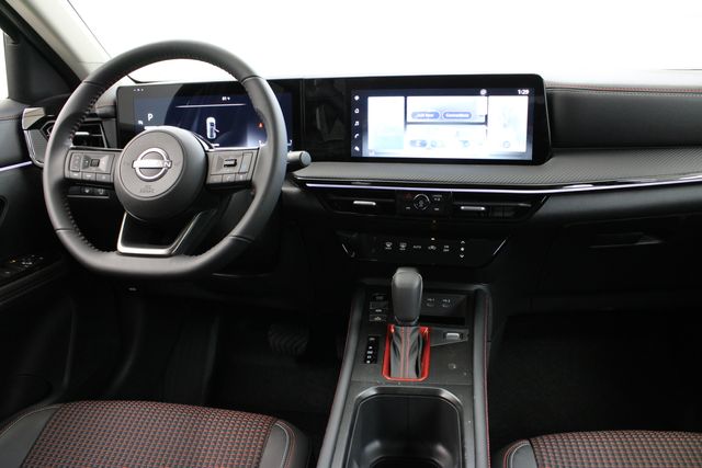 new 2025 Nissan Kicks car, priced at $29,405