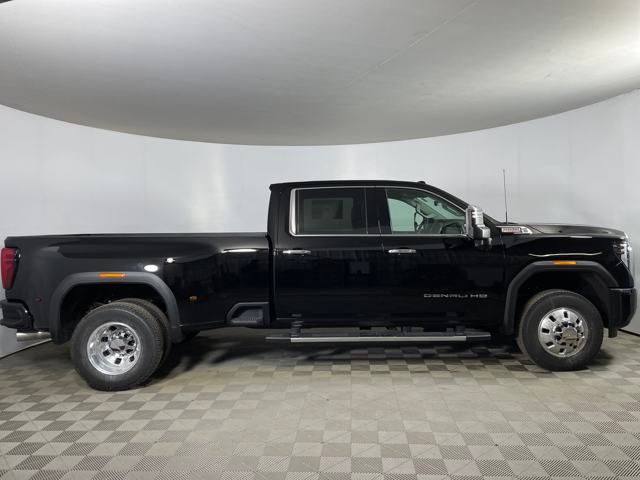 new 2025 GMC Sierra 3500HD car, priced at $87,000