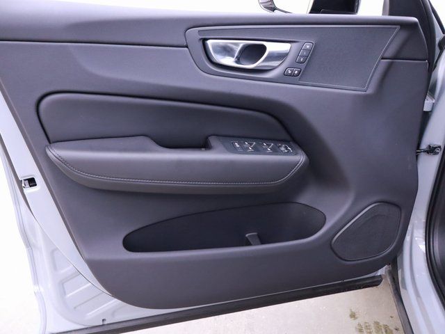 new 2025 Volvo XC60 Plug-In Hybrid car, priced at $62,056