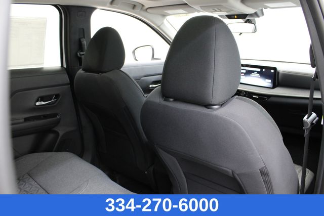 new 2025 Nissan Kicks car, priced at $28,075