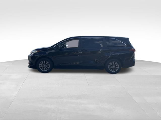 used 2021 Toyota Sienna car, priced at $36,499