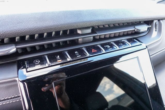 new 2025 Jeep Grand Cherokee L car, priced at $40,967