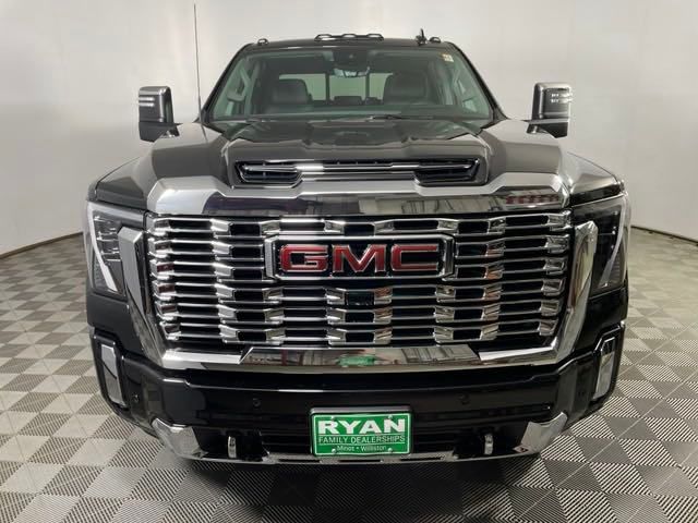 new 2024 GMC Sierra 2500HD car, priced at $80,000