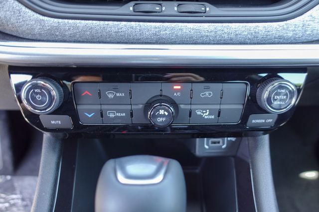 new 2025 Jeep Compass car, priced at $26,463