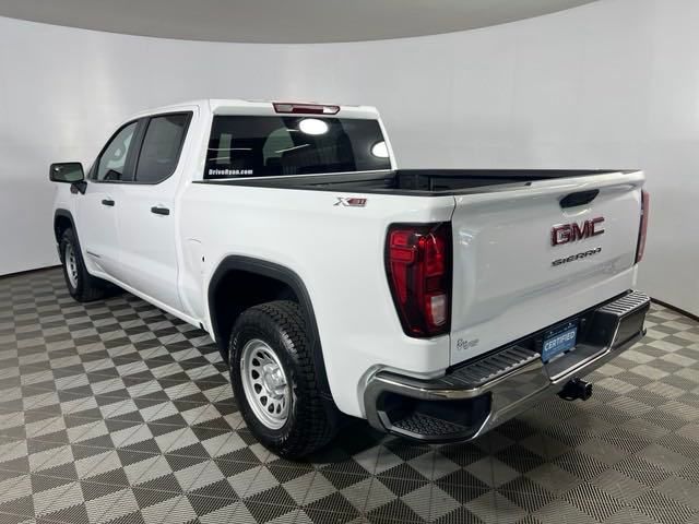 new 2024 GMC Sierra 1500 car, priced at $42,000