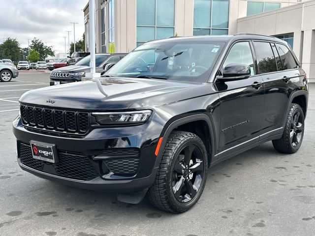 used 2023 Jeep Grand Cherokee car, priced at $32,449