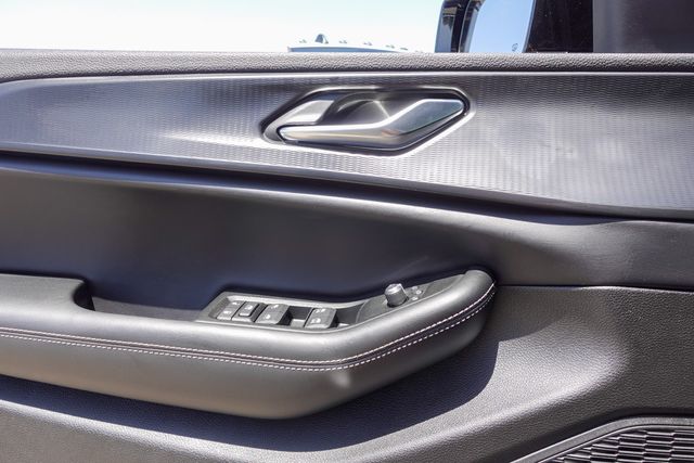 new 2025 Jeep Grand Cherokee L car, priced at $43,712