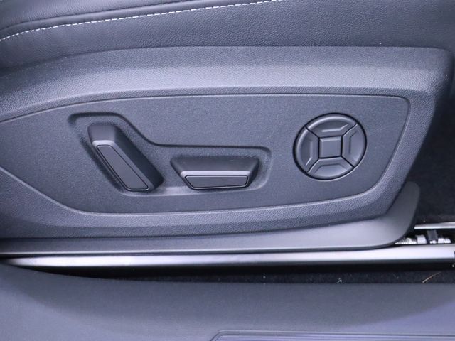 new 2025 Audi Q4 e-tron car, priced at $51,225
