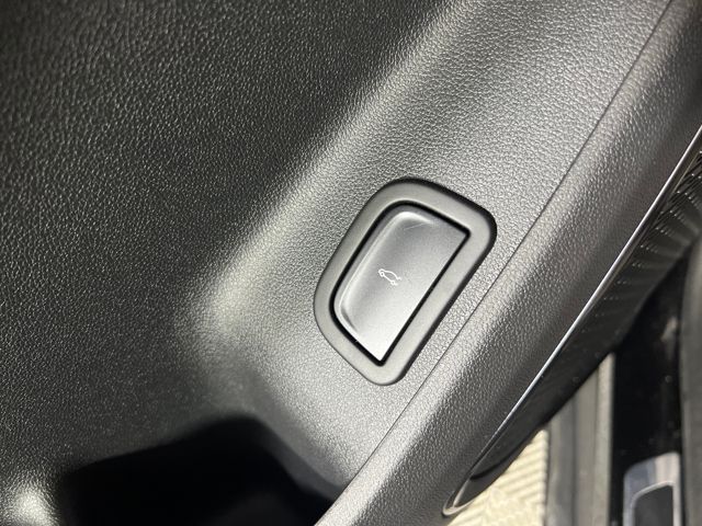 new 2025 GMC Acadia car, priced at $51,500