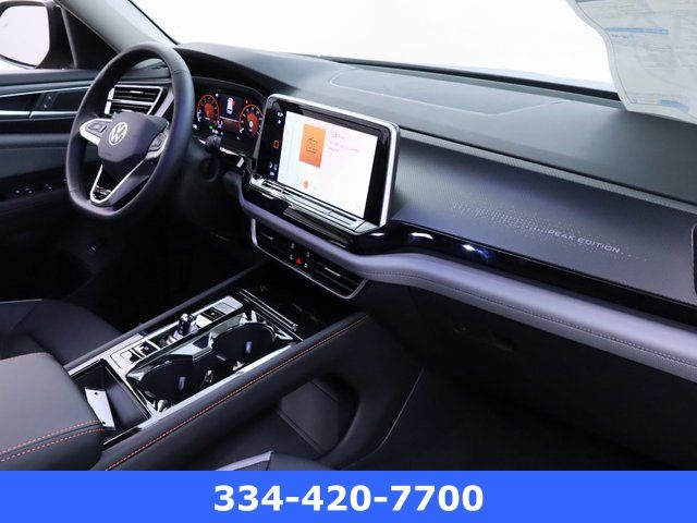 new 2025 Volkswagen Atlas car, priced at $48,401