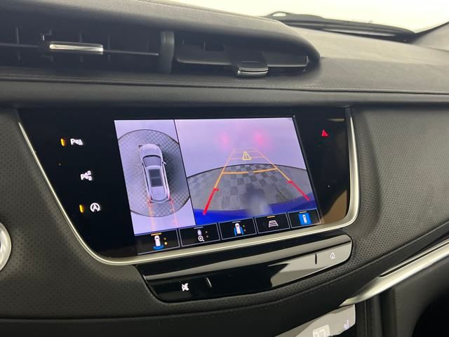 new 2025 Cadillac XT5 car, priced at $57,790