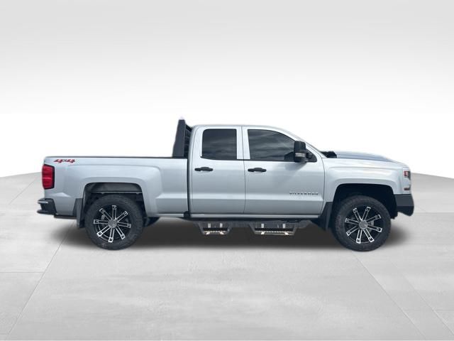 used 2018 Chevrolet Silverado 1500 car, priced at $22,999