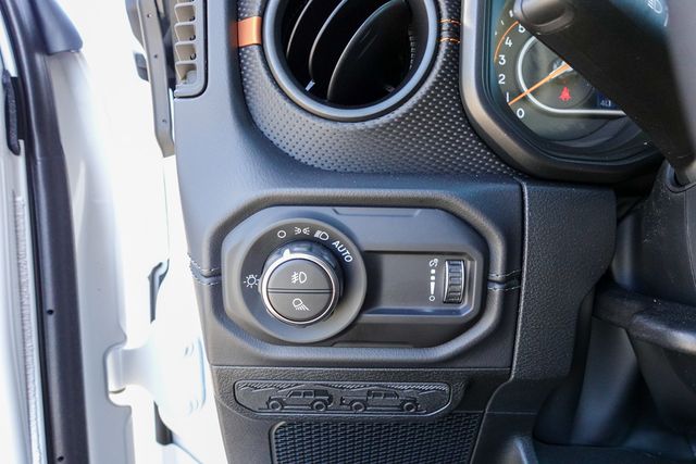 new 2025 Jeep Gladiator car, priced at $46,790