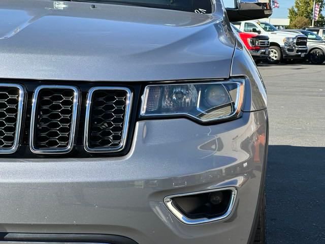 used 2021 Jeep Grand Cherokee car, priced at $25,999