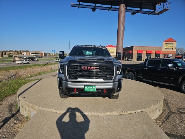 new 2025 GMC Sierra 2500HD car, priced at $83,000