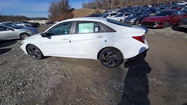 new 2025 Hyundai Elantra car, priced at $24,514