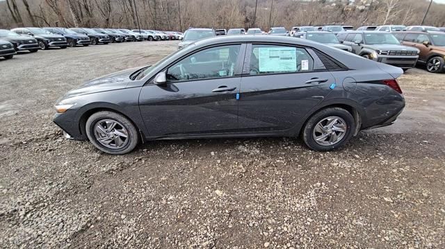 new 2025 Hyundai Elantra car, priced at $23,425