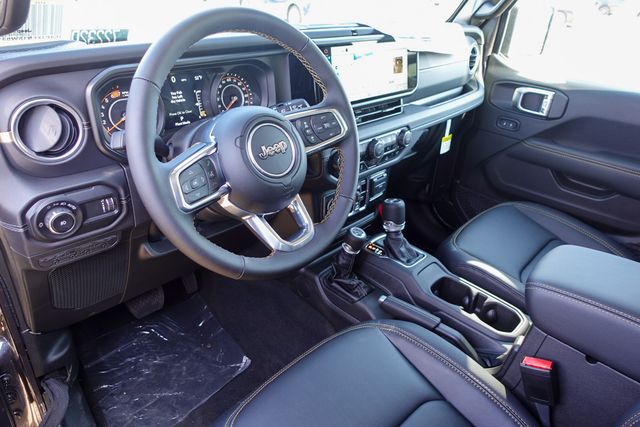 new 2025 Jeep Wrangler car, priced at $52,370