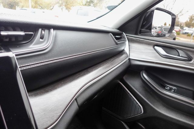 used 2022 Jeep Grand Cherokee car, priced at $24,488