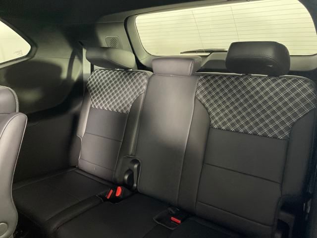 new 2025 GMC Acadia car, priced at $56,500