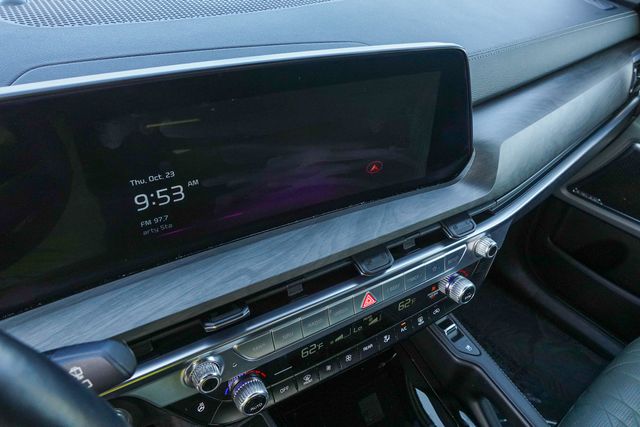 used 2024 Kia Telluride car, priced at $45,667