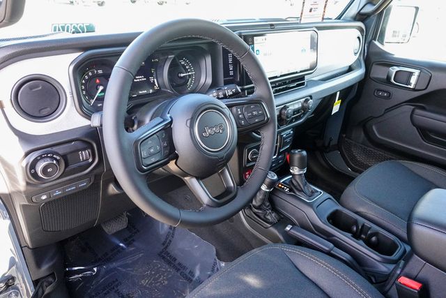 new 2025 Jeep Wrangler car, priced at $55,069