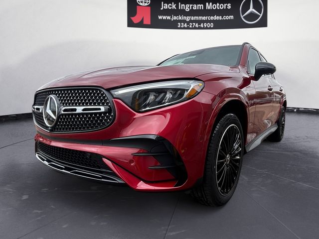 new 2025 Mercedes-Benz GLC car, priced at $59,495