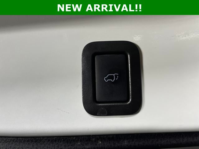 used 2019 Toyota Highlander car, priced at $27,000