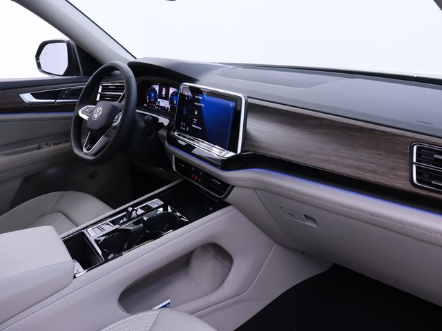 new 2025 Volkswagen Atlas car, priced at $54,819