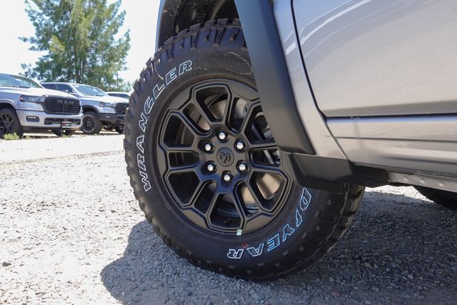 new 2025 Ram 1500 car, priced at $61,429