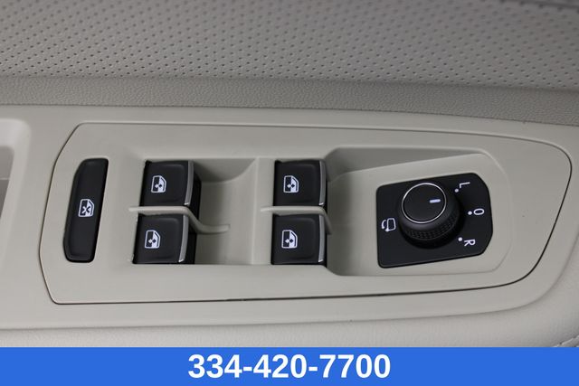 new 2025 Volkswagen Atlas car, priced at $54,053